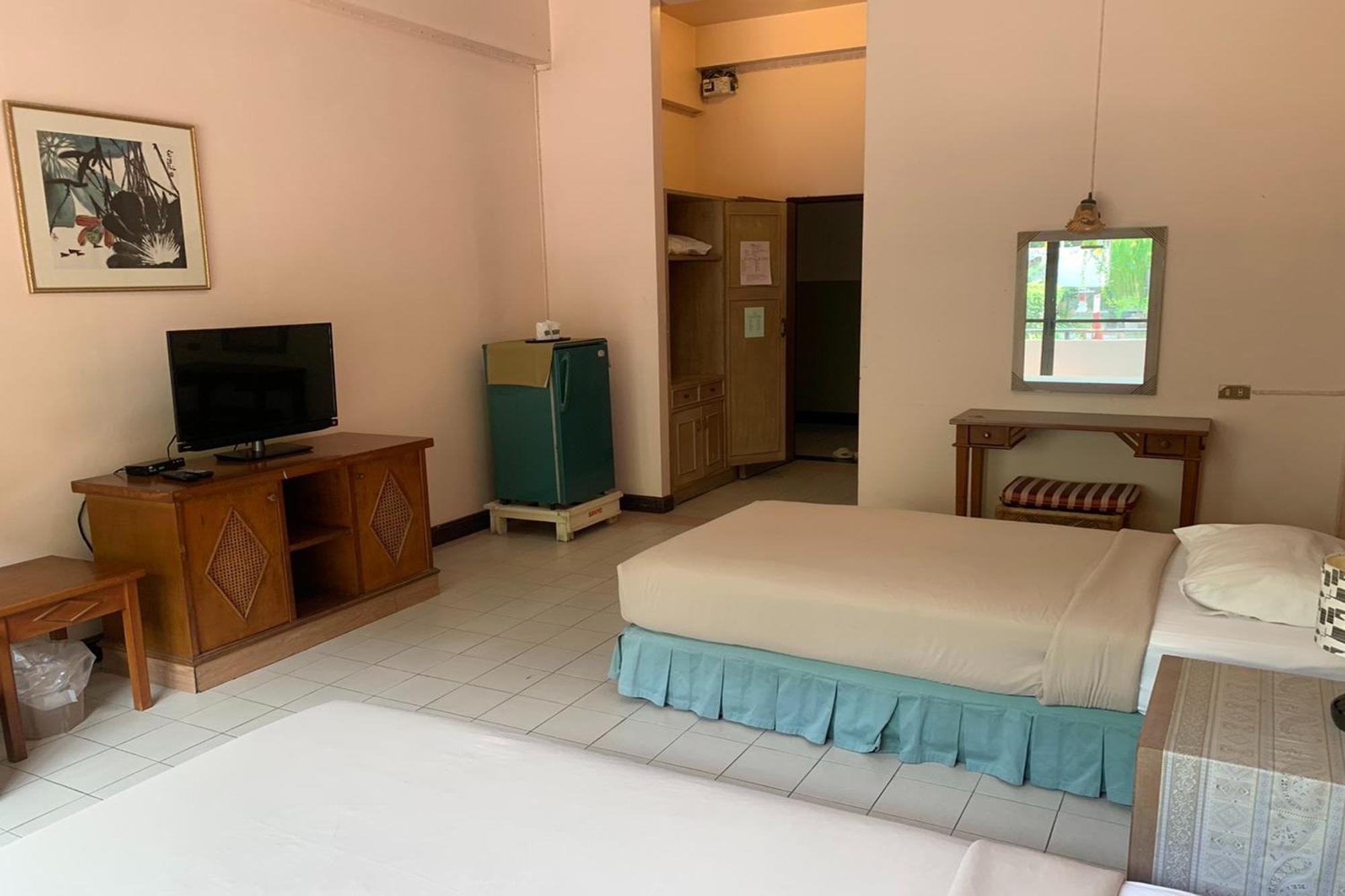 Pin Hotel Lampang Exterior foto